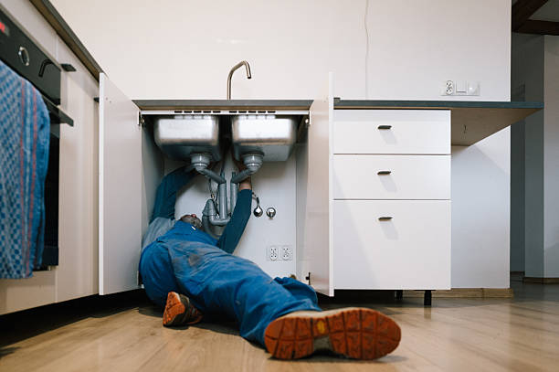 Professional Leak Detection technician working in Helix, OR